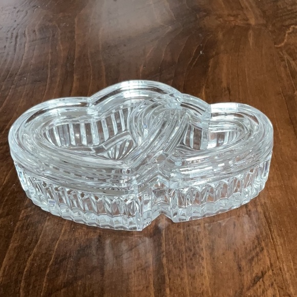 Glass Heart Trinket Holder - Picture 2 of 10